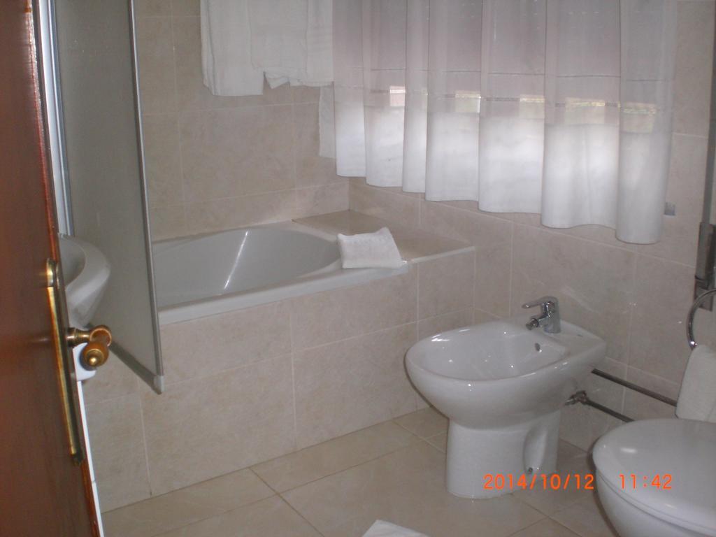 Hotel Capitolio Macedo de Cavaleiros Habitación foto